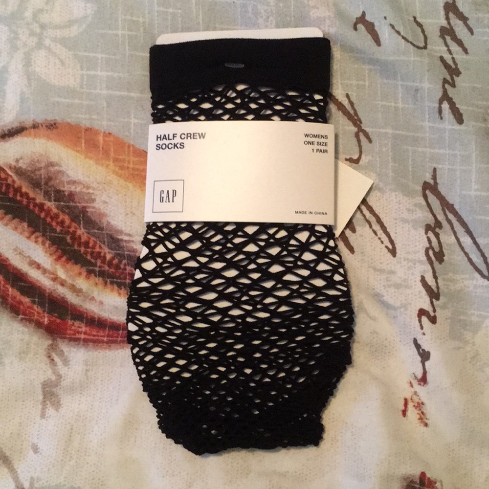 Black Fish net 1/2 crew socks